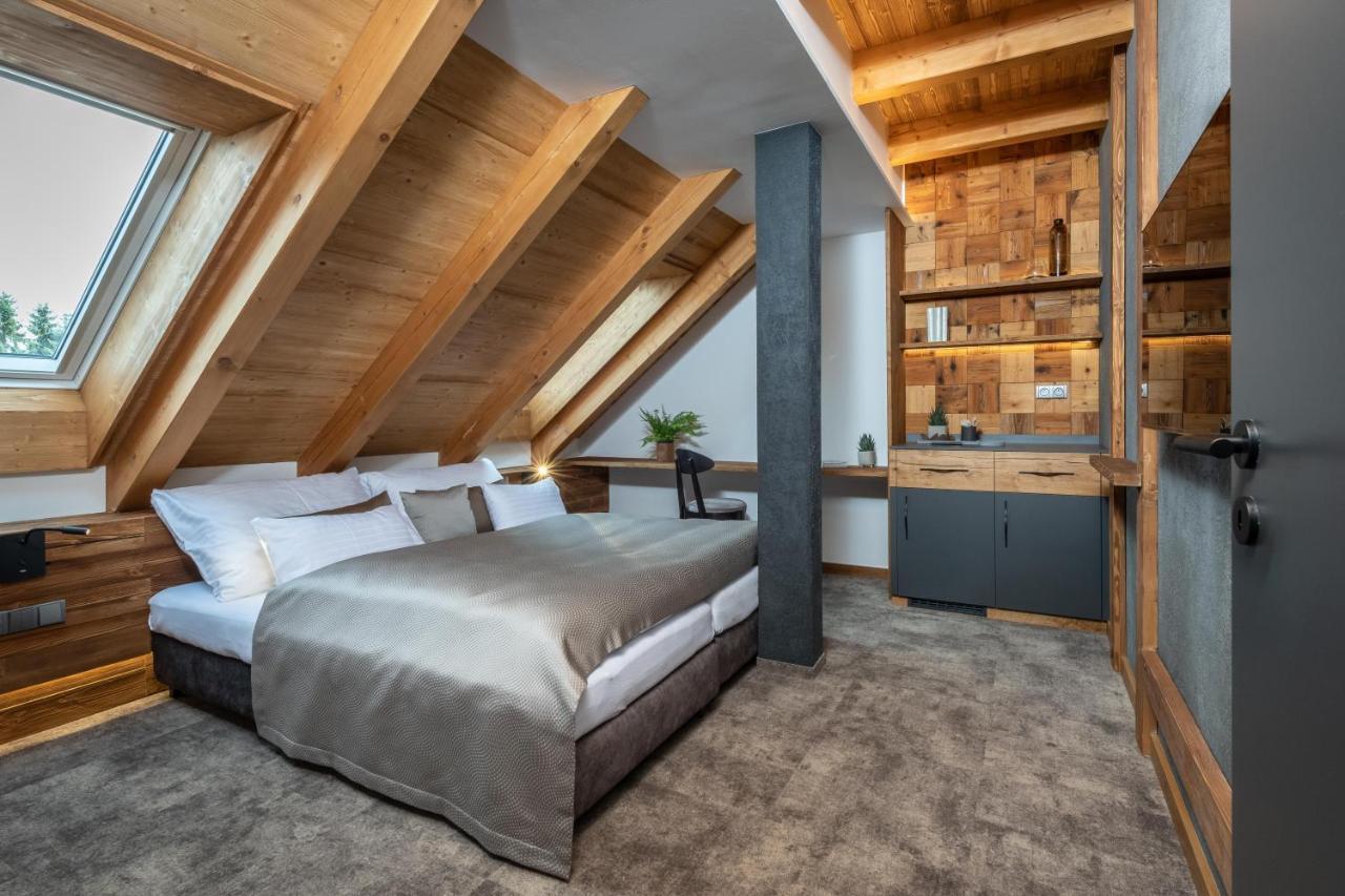 Hotel Kralovka เบดริคอฟ ภายนอก รูปภาพ