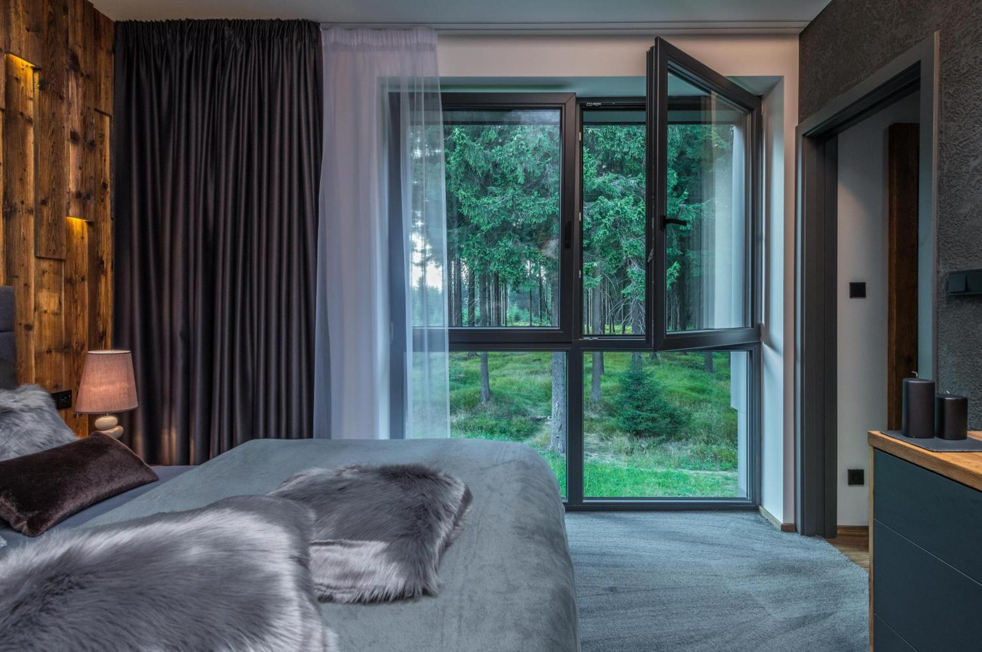 Hotel Kralovka เบดริคอฟ ภายนอก รูปภาพ